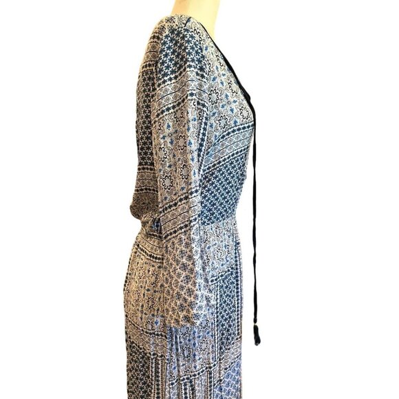 Fleur Bleue Bohemian Style Floral Print Maxi Dress With Tassel Tie & 3/4 Sleeves - Picture 4 of 7